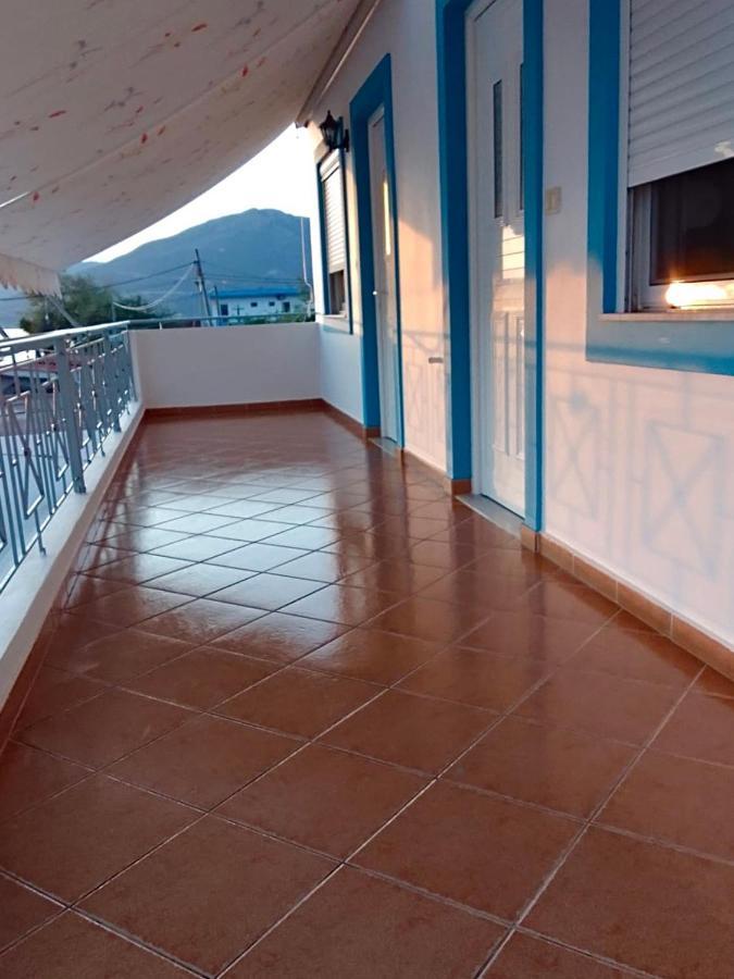 Vila Gusti Guest House Борш Екстериор снимка