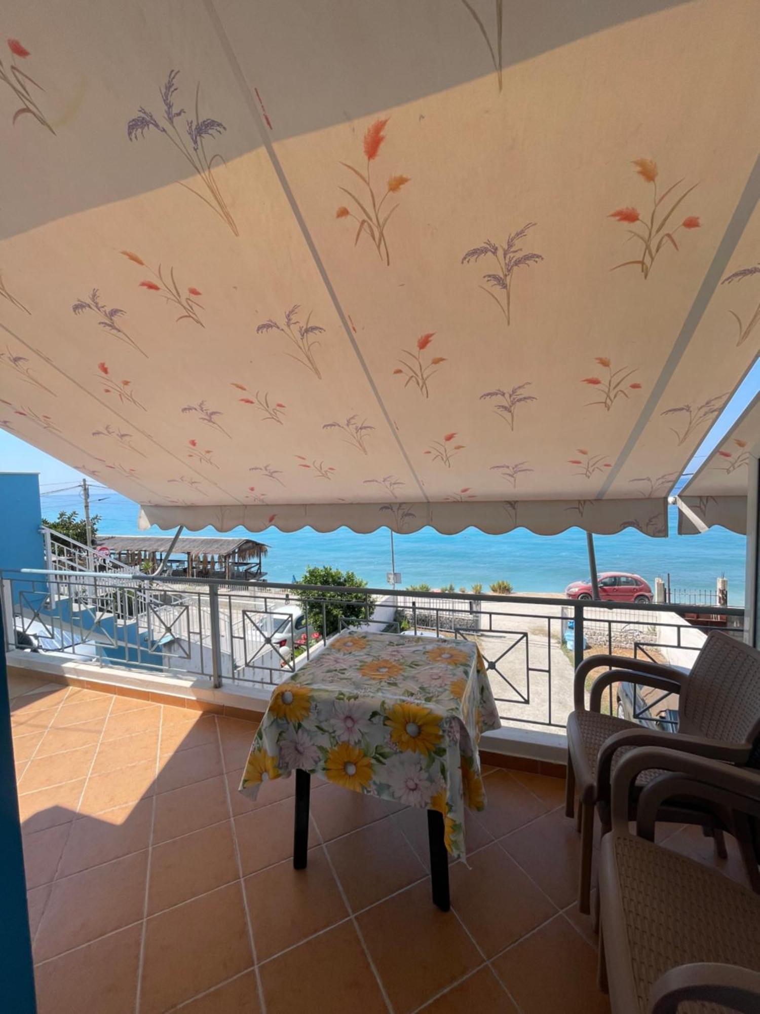 Vila Gusti Guest House Борш Екстериор снимка